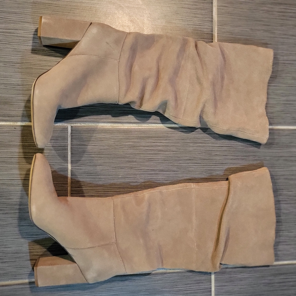 Steve Madden Taupe Scrunch Seude Heeled Boots